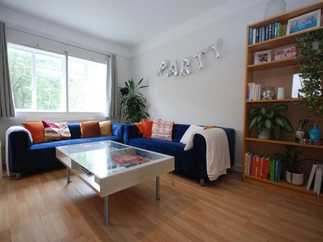 Apartment for rent in London Borough of Wandsworth, Greater London