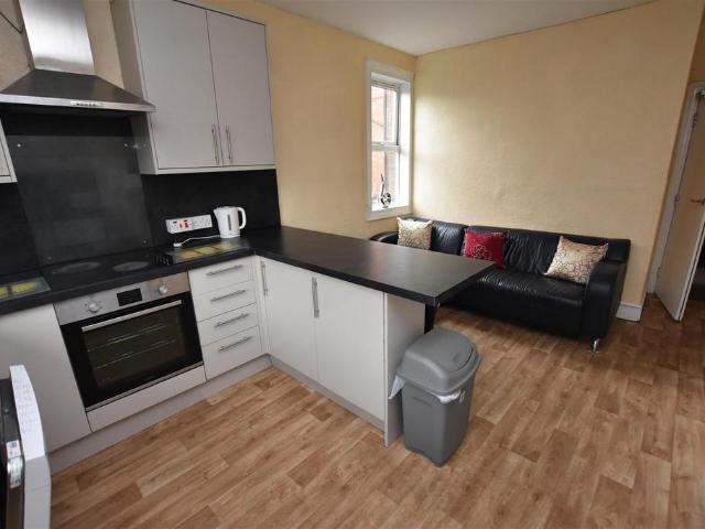 Flat for rent in Harborne, West Midlands