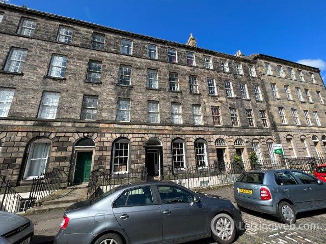 House for rent in Southside, Scotland