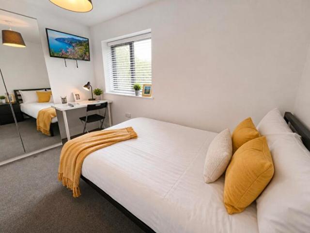 Apartment for rent in Abbey Park, Barton In Fabis