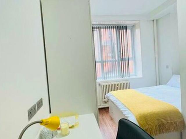 Apartment for rent in St Matthew's, Old Wharf