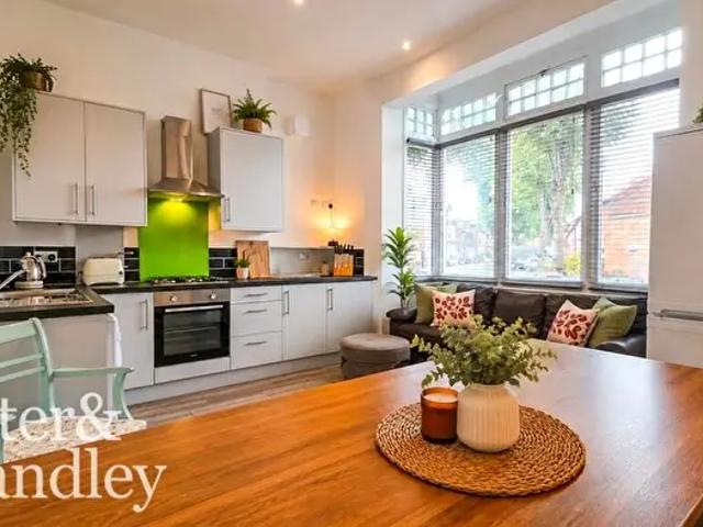Apartment for rent in Abbey Park, Barton In Fabis