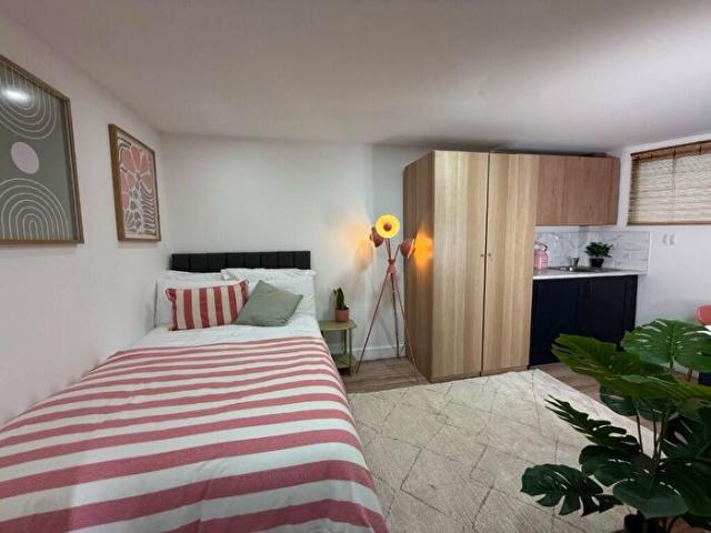 Apartment for rent in Haddon, East Midlands
