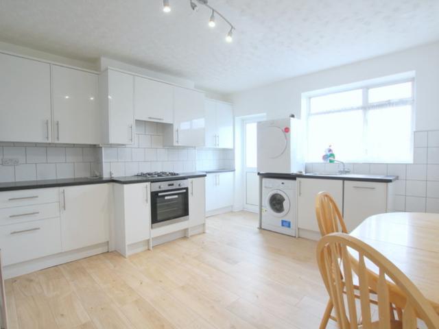 Apartment for rent in London Borough of Hounslow, Greater London