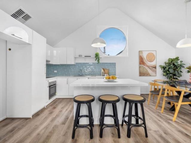 Apartment for sale in Wantirna, Melbourne