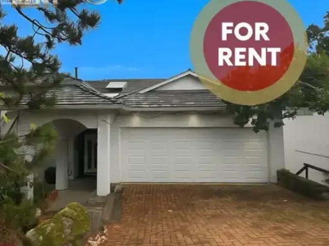 Apartment for rent in West Vancouver, British Columbia