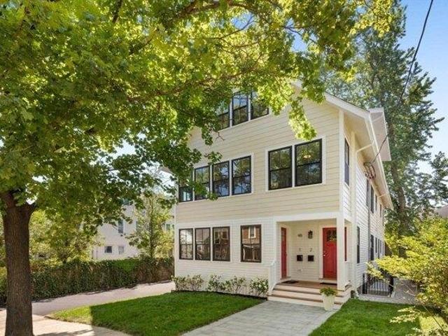 Condo for sale in Arlington, Massachusetts