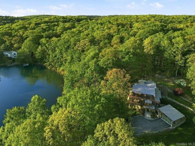 House for sale in Armonk, New York