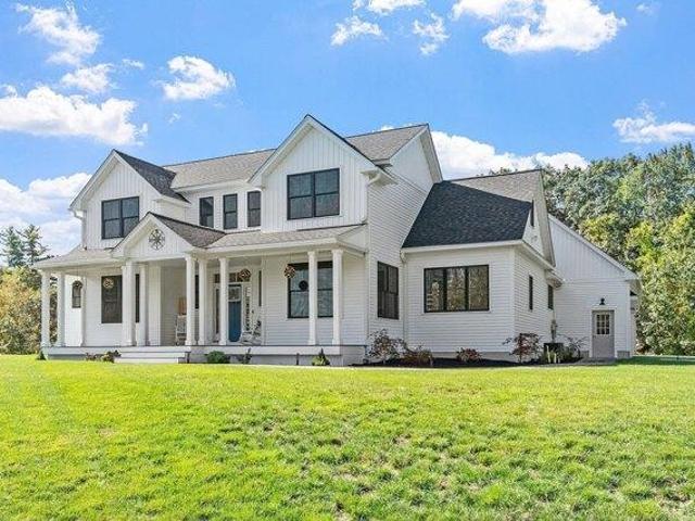 House for sale in Ashby, Middlesex County