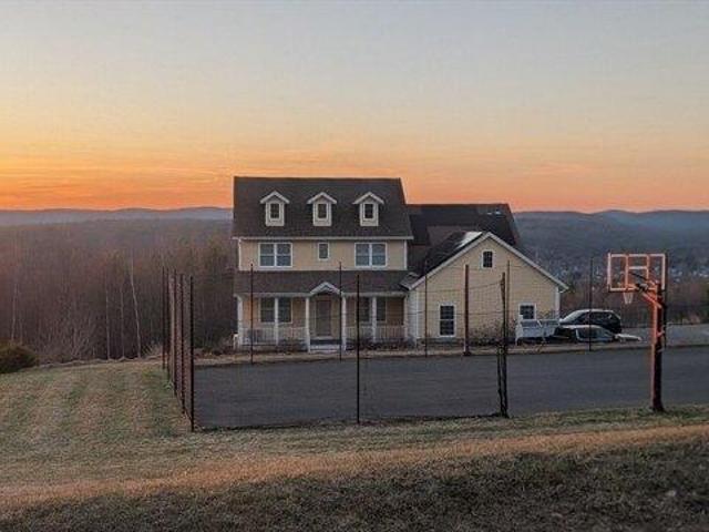House for sale in Athol, Massachusetts