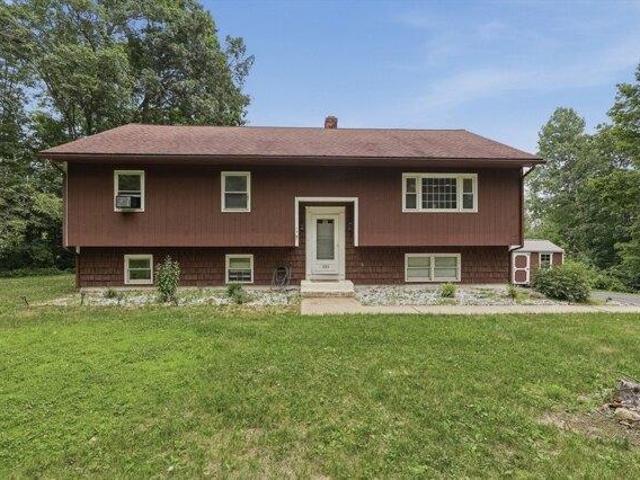 House for sale in Athol, Massachusetts