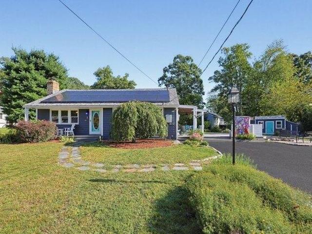House for sale in Attleboro, Bristol County