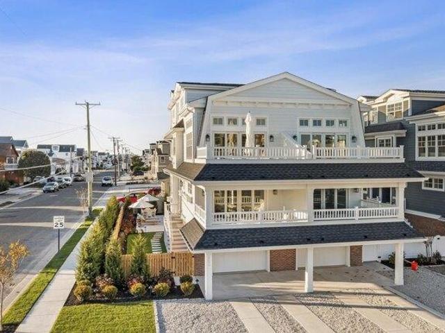 House for sale in Avalon, New Jersey