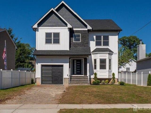 House for sale in Avenel, Woodbridge Township