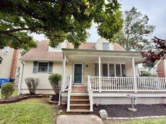 House for sale in Hazelton, Woodbridge Township