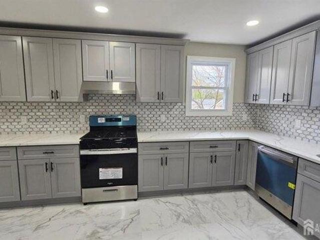 House for sale in Avenel House for sale in Avenel