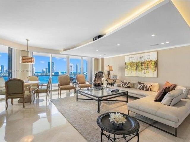 Condo for sale in Aventura, Florida