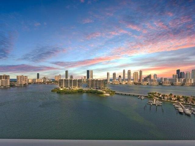 Condo for sale in Aventura, Florida