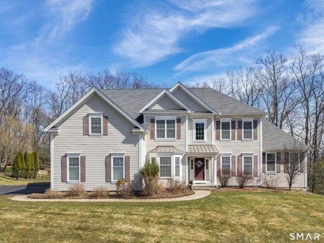 House for sale in Avon, Connecticut