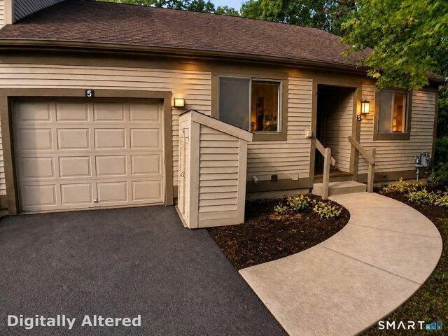 Condo for sale in Avon, Capitol Planning Region