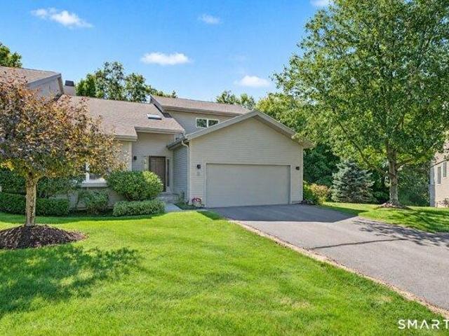House for sale in Avon, Capitol Planning Region