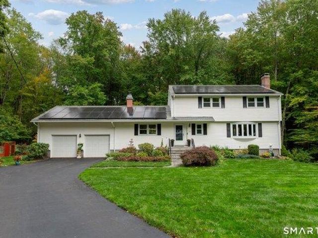 House for sale in Avon, Capitol Planning Region