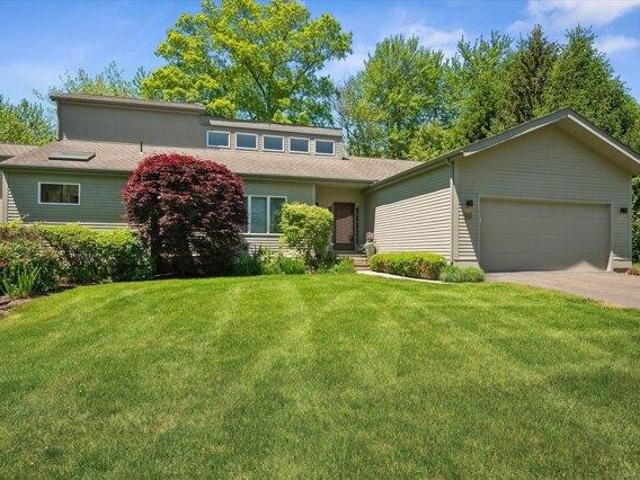 Condo for sale in Avon