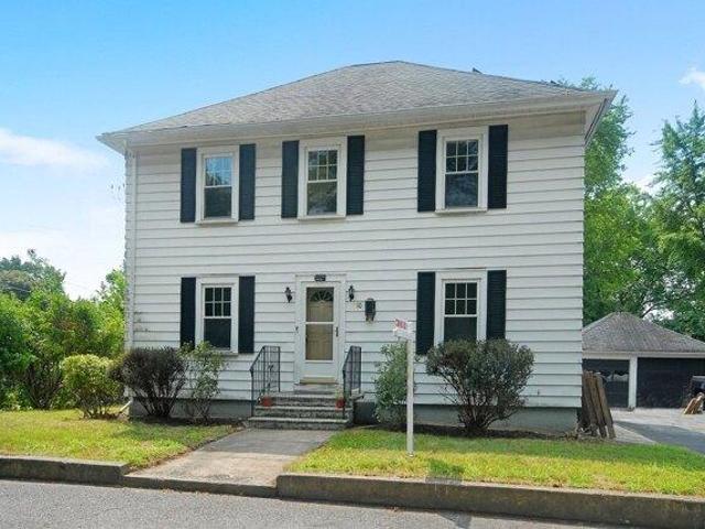 House for sale in Ayer, Middlesex County