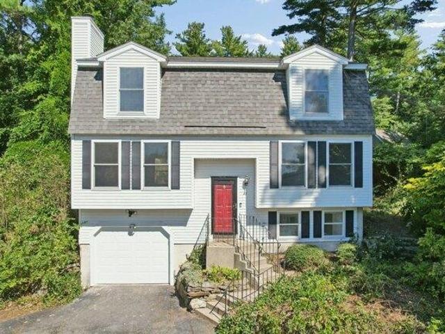 House for sale in Ayer, Middlesex County