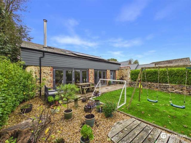 Land for sale in Coswinsawsin, Carnhell Green