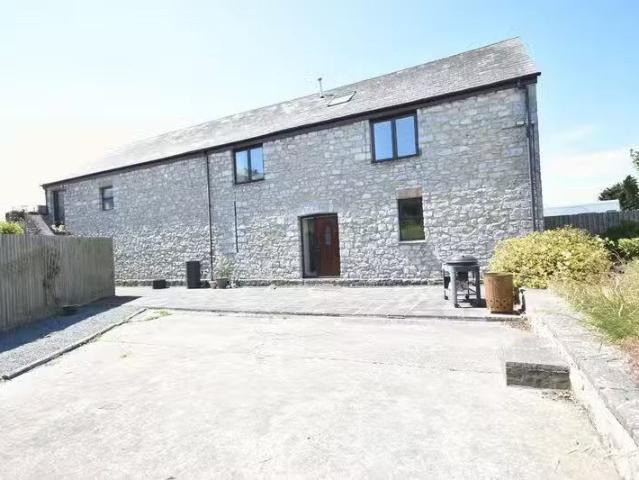 House for rent in Barry, Wales