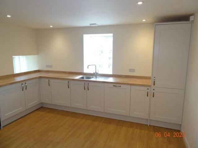 Land for rent in Worrall, South Yorkshire