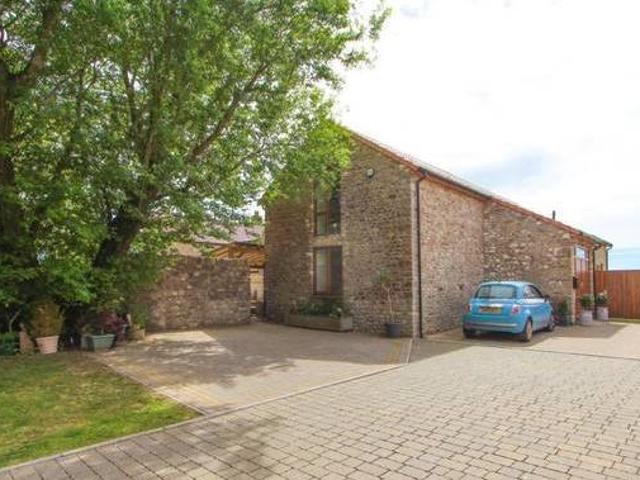 House for sale in Gloucestershire