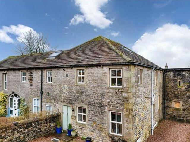House for sale in Skipton, North Yorkshire
