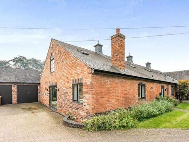 House for sale in Kettlebrook, Staffordshire