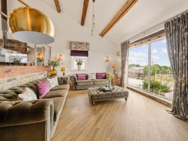 Land for sale in Buckinghamshire