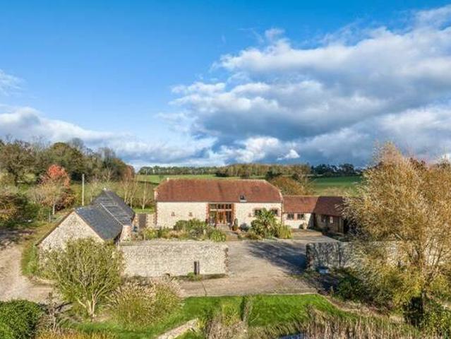 House for rent in West Sussex