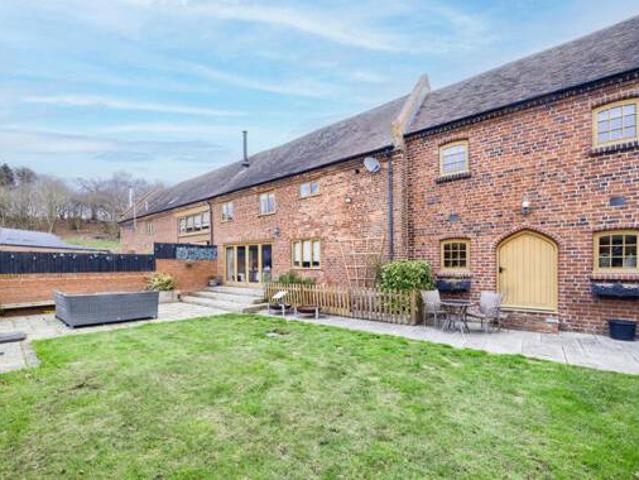 House for sale in Stourbridge, West Midlands