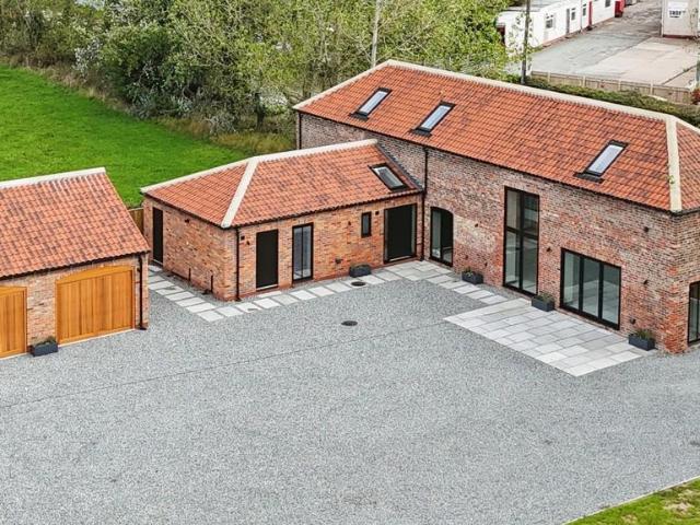 House for sale in Roos, Hull and East Yorkshire