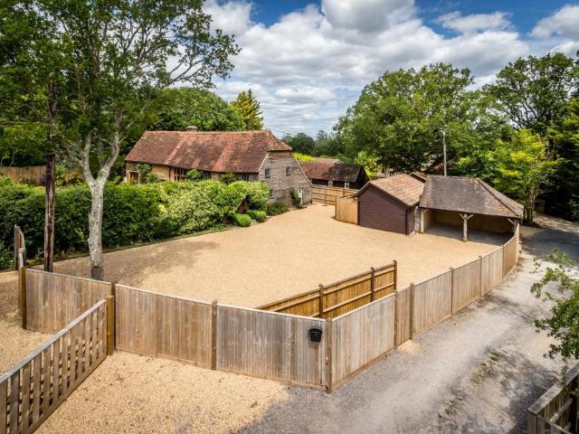 House for rent in Horsham, West Sussex