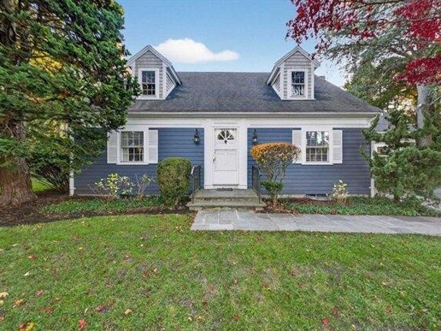 House for sale in Barnstable
