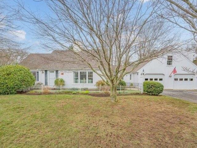 House for sale in Barnstable, Centerville