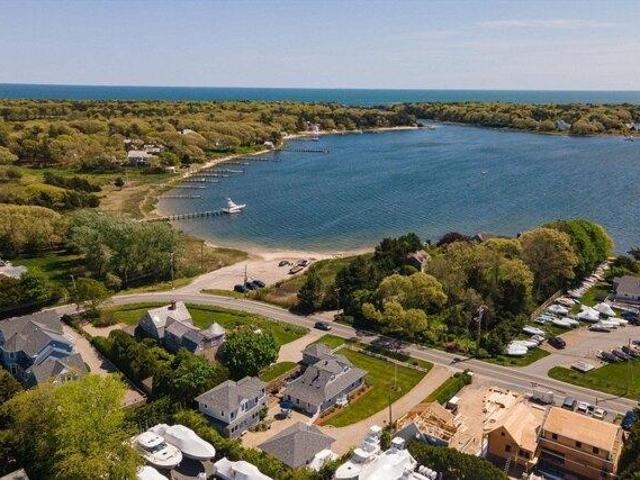 House for sale in Barnstable, Osterville