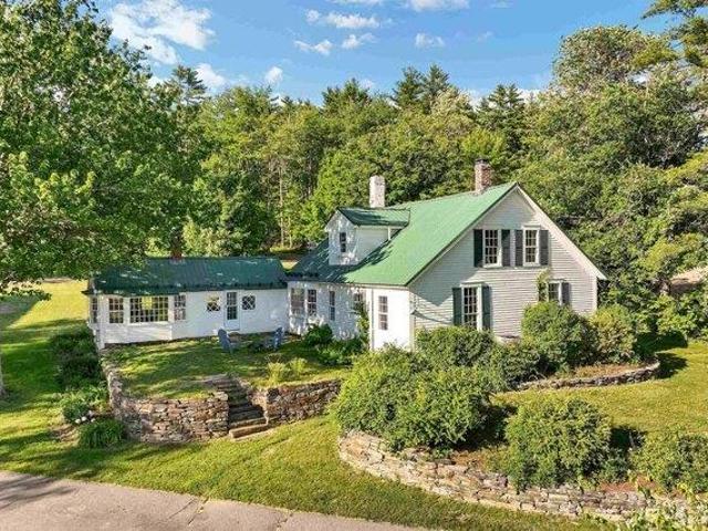 House for sale in New Hampshire