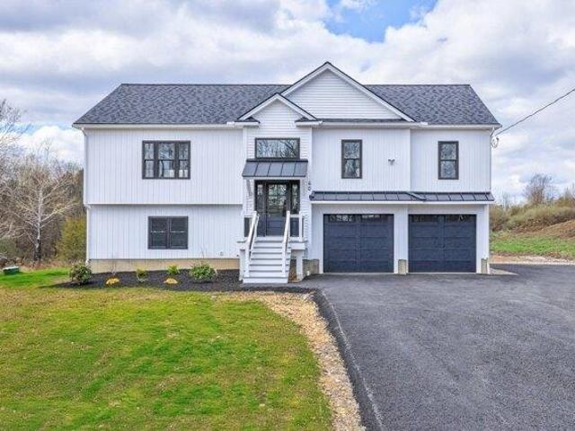 House for sale in Barre, Massachusetts
