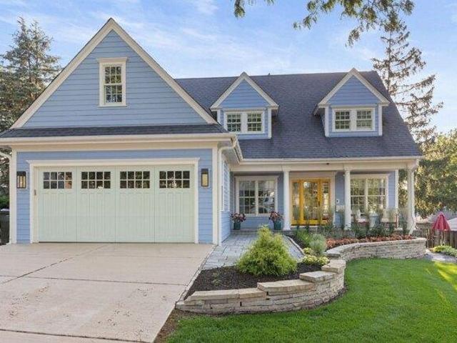 House for sale in Barrington, Illinois