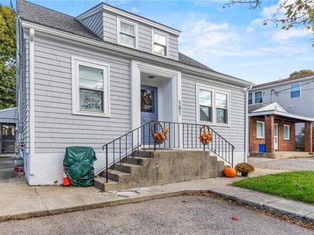 House for sale in Barrington, Rhode Island