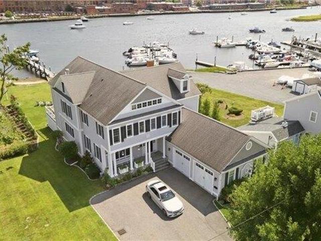 House for sale in Barrington, Rhode Island