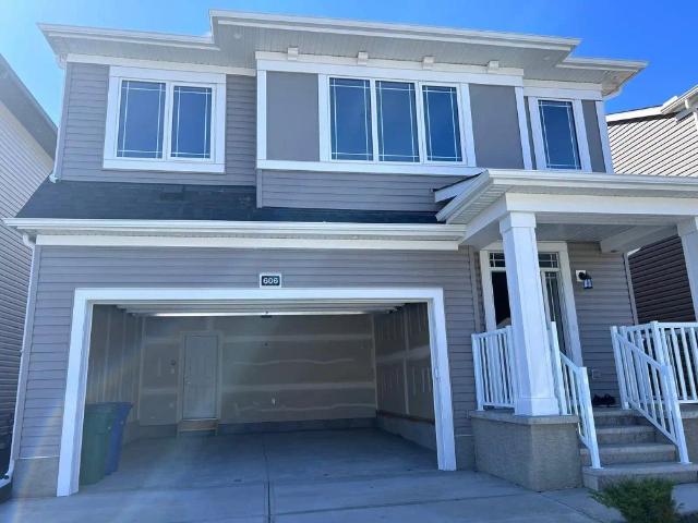 House for rent in Airdrie