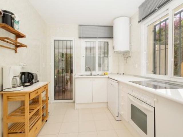 Casa en alquiler en Rícmar, Costa del Sol Occidental